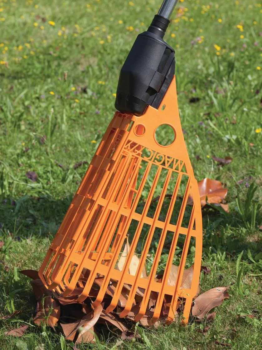 Magic Fly® Leaf Rake 2 Magic Fly® Leaf Rake - Image 2